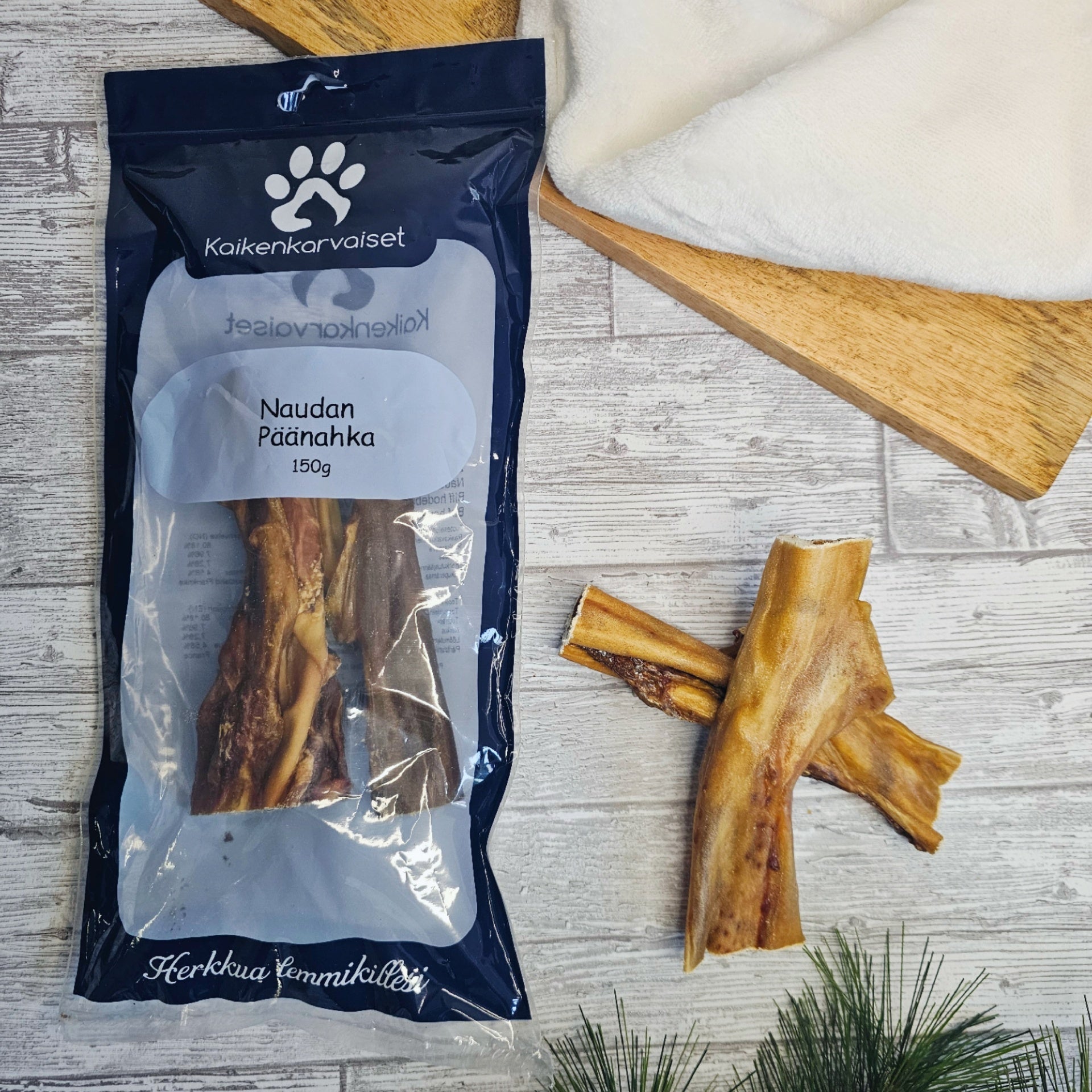 Kaikenkarvaiset Beef Head Skin 150g