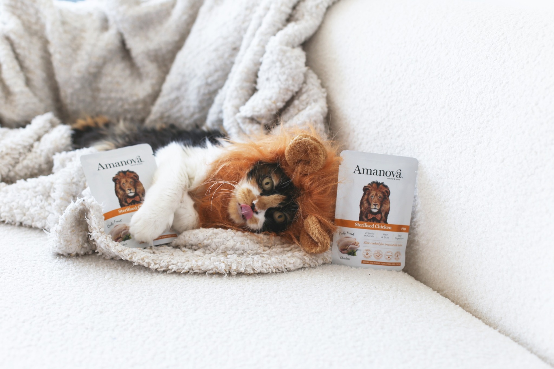 Amanova cat adult Sterilised Chicken 85 g pouch