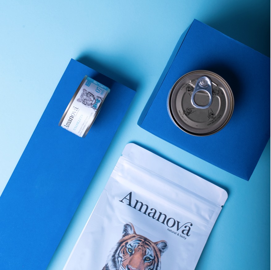 Amanova cat adult 07 tuna fillet in broth 70 g jar